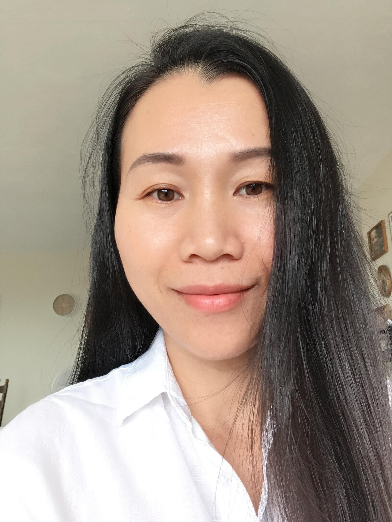 Tho Thi Le Hoang, bookkeeper